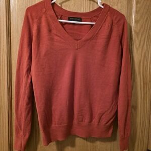 Banana Republic Women's Forever VNeck Sweater Coral Small Refined Modern Quality